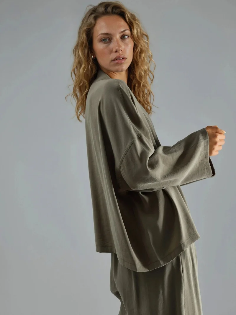 بوسيم BUSEM Long Sleeve Loose Fit Kimono